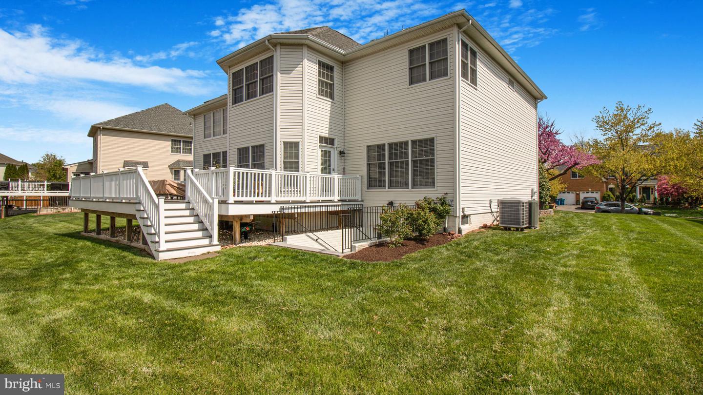 22677 Cricket Hill Ct Property Photo 47