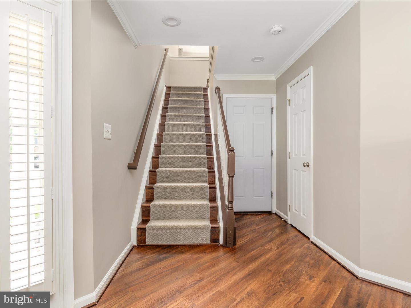 21417 Falling Rock Ter Property Photo 29