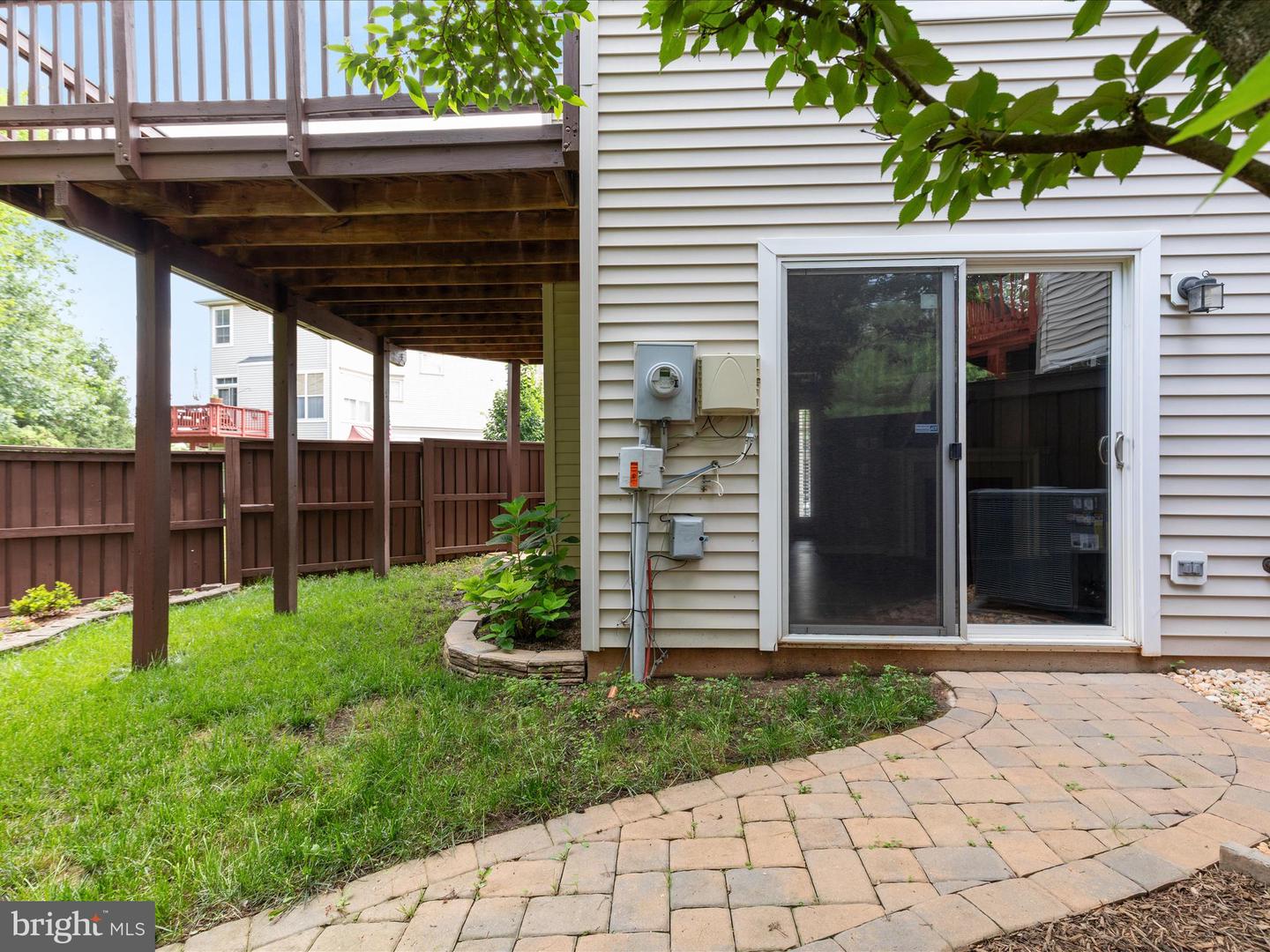 21417 Falling Rock Ter Property Photo 35