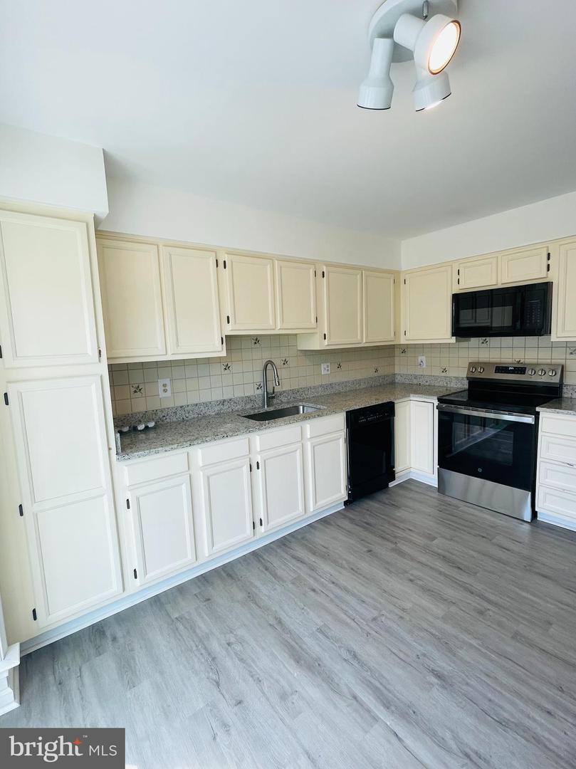 46939 Rabbitrun Ter Property Photo 6