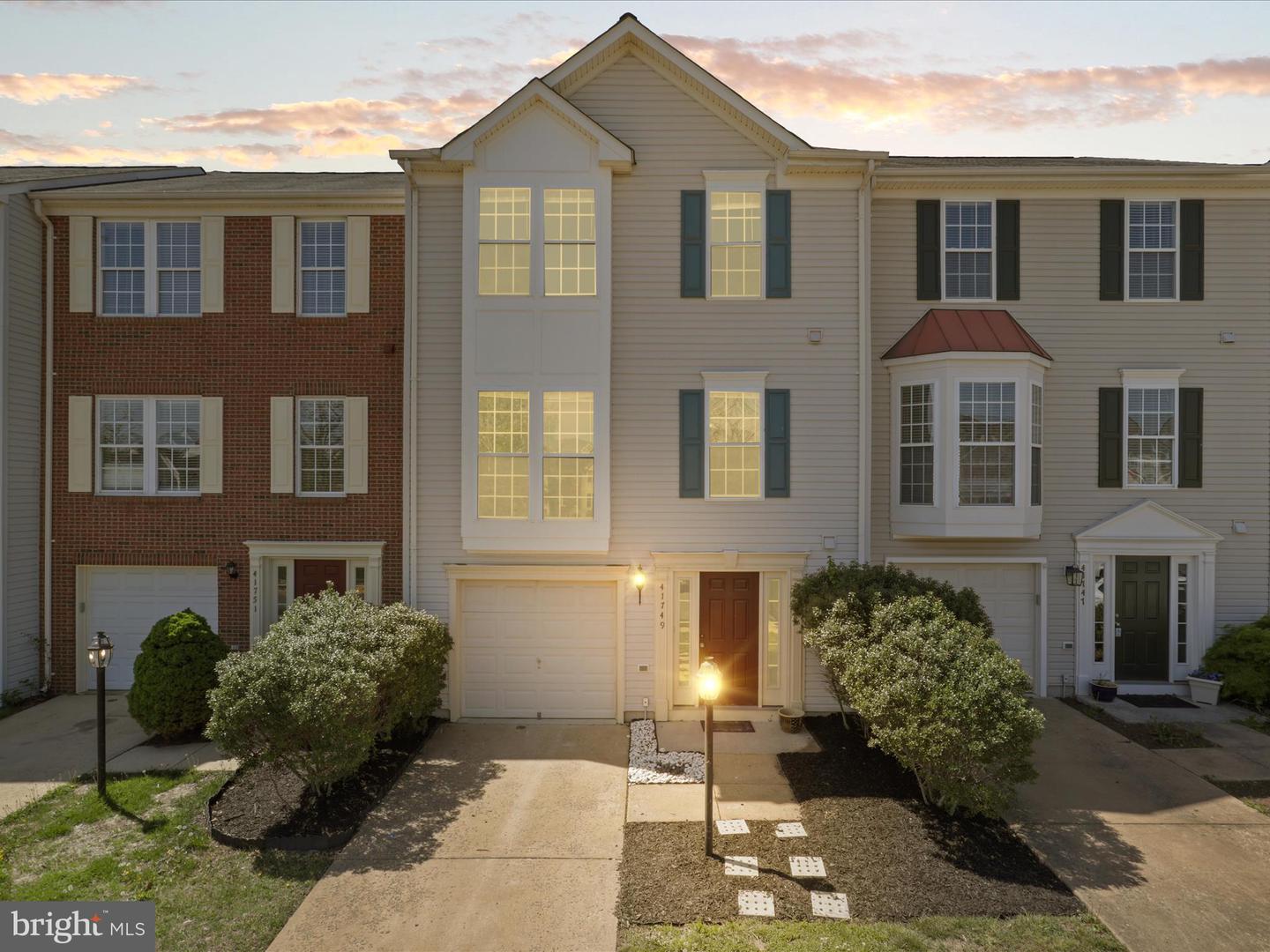 41749 Eloquence Ter Property Photo