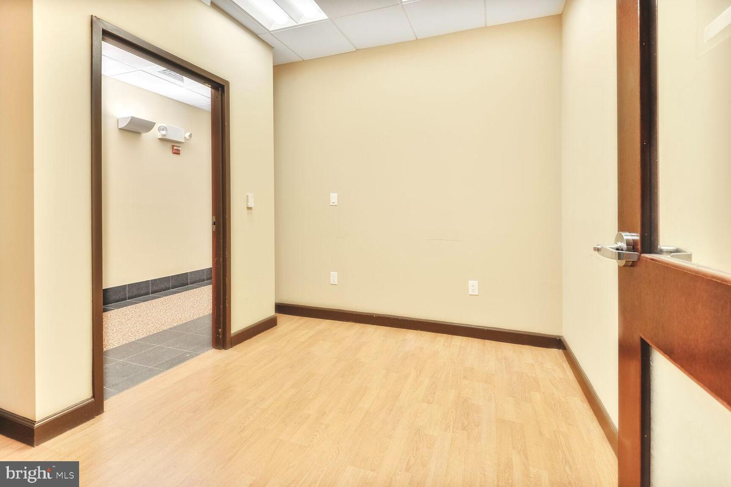 19465 Deerfield Ave #106 Property Photo 4