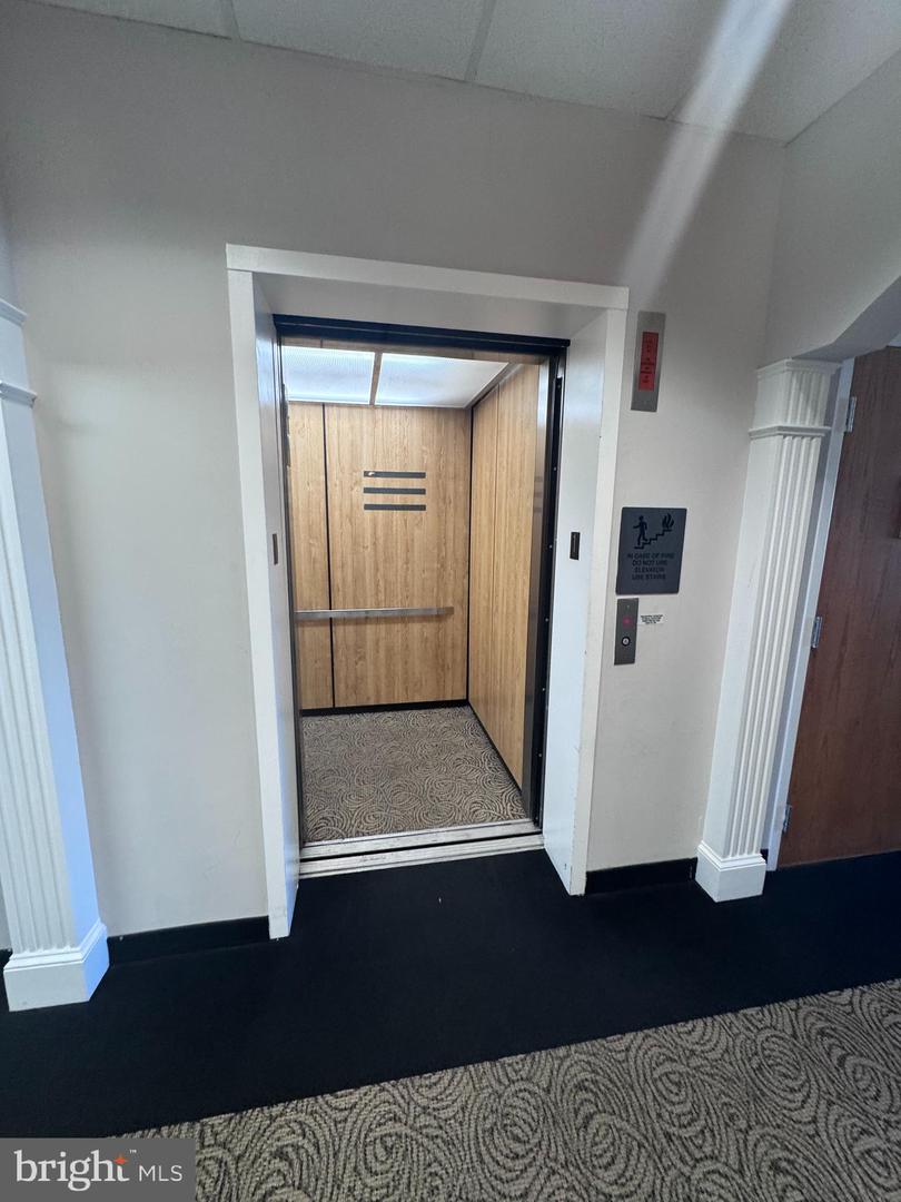 20 Pidgeon Hill Dr #208 Property Photo 13