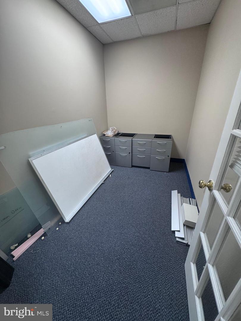 20 Pidgeon Hill Dr #208 Property Photo 22