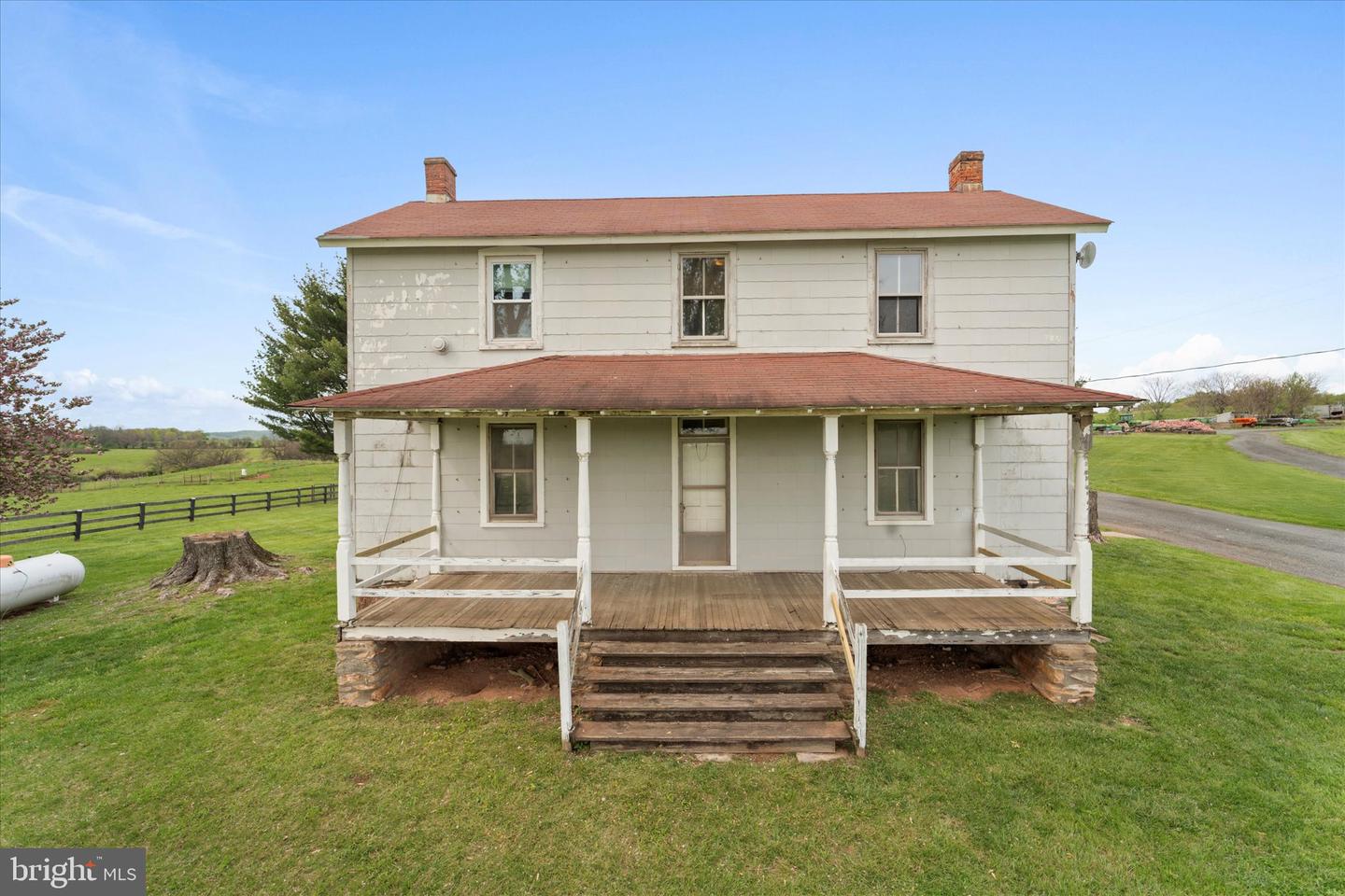 42880 Spinks Ferry Rd Property Photo 8