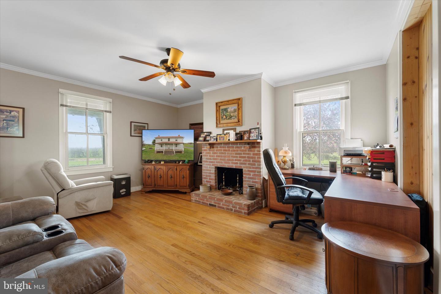 42880 Spinks Ferry Rd Property Photo 12