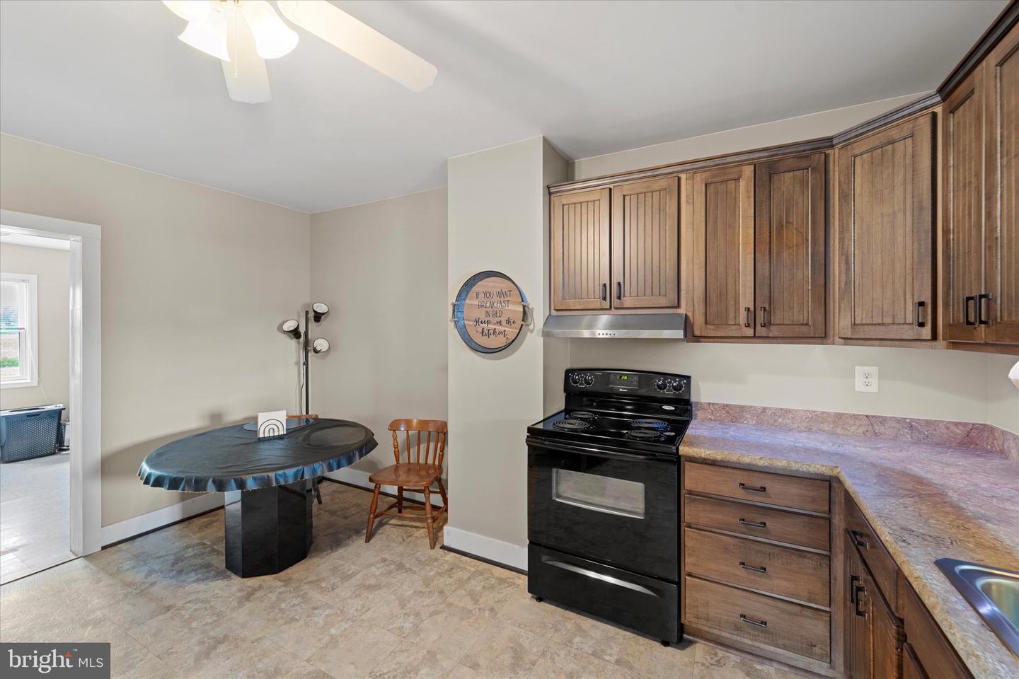 42880 Spinks Ferry Rd Property Photo 19