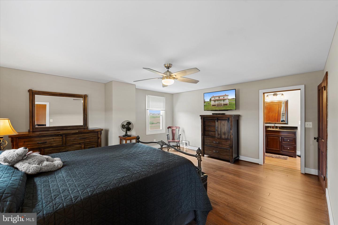 42880 Spinks Ferry Rd Property Photo 29