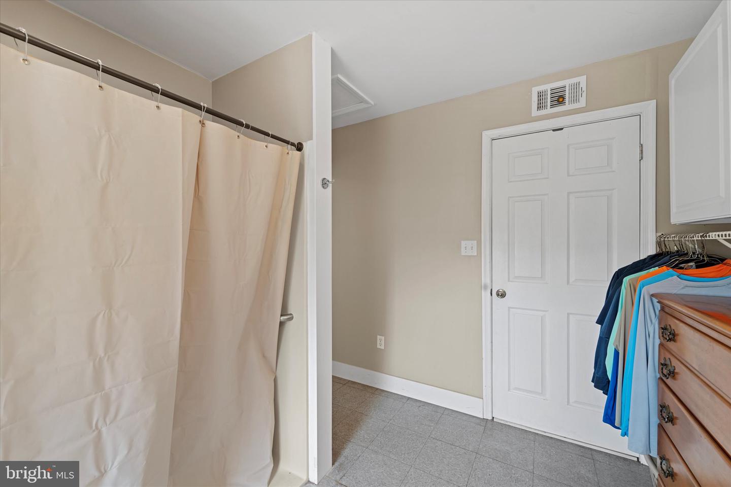 42880 Spinks Ferry Rd Property Photo 32