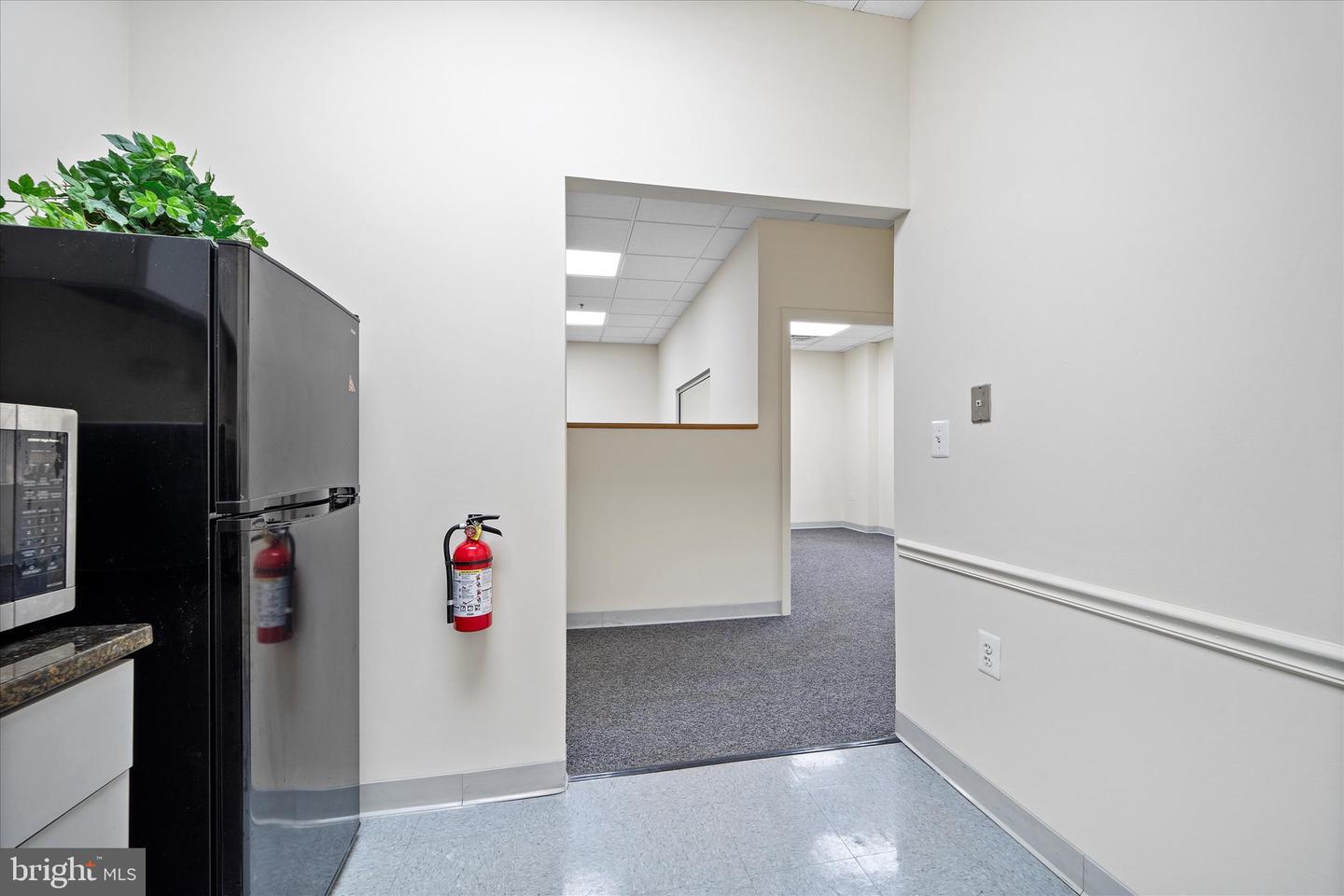 21155 Whitfield Pl #103 Property Photo 12