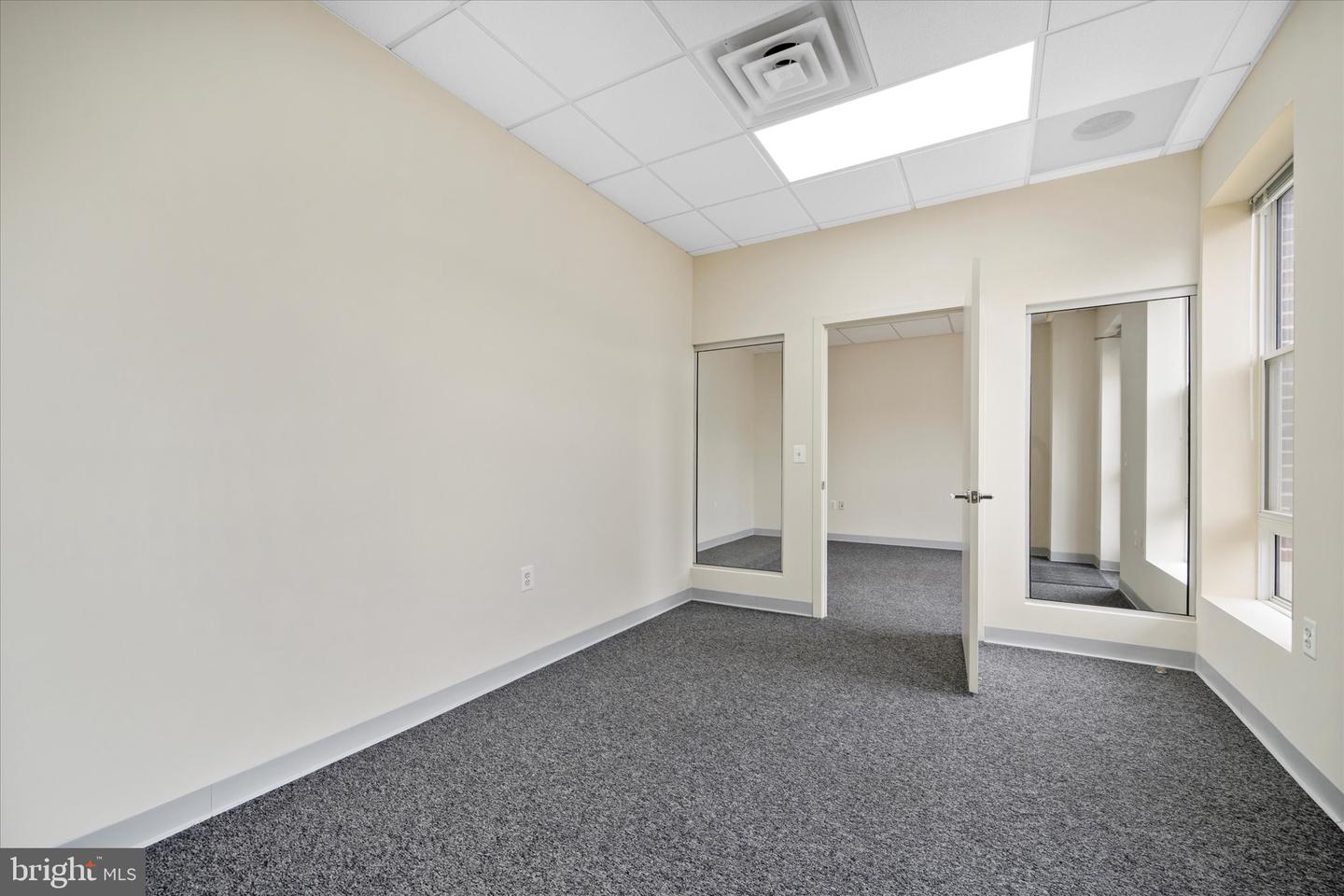 21155 Whitfield Pl #103 Property Photo 15