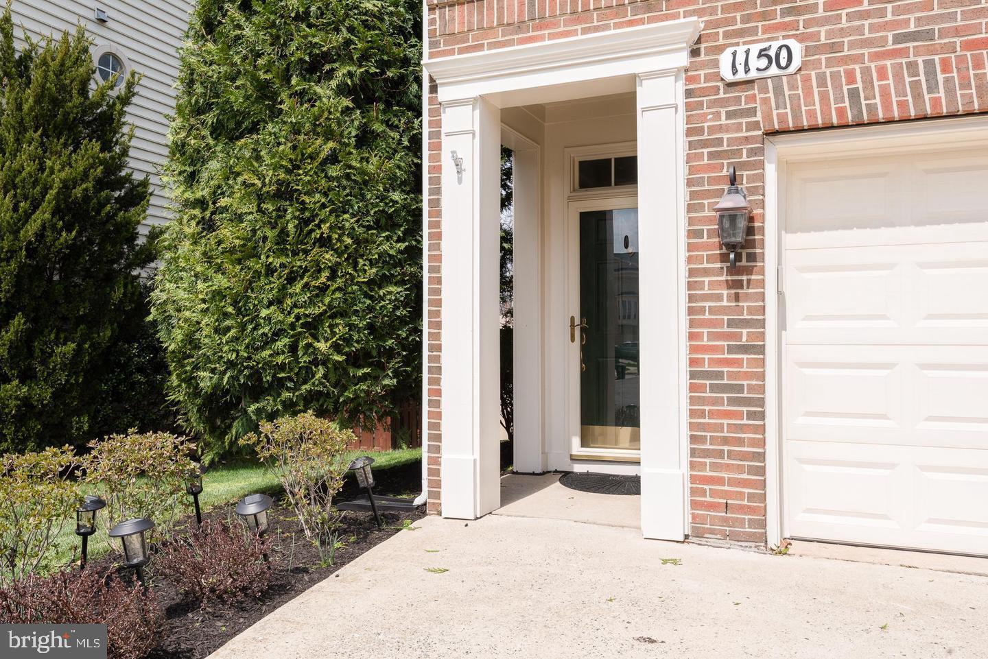 1150 Keokuk Ter Ne Property Photo 1