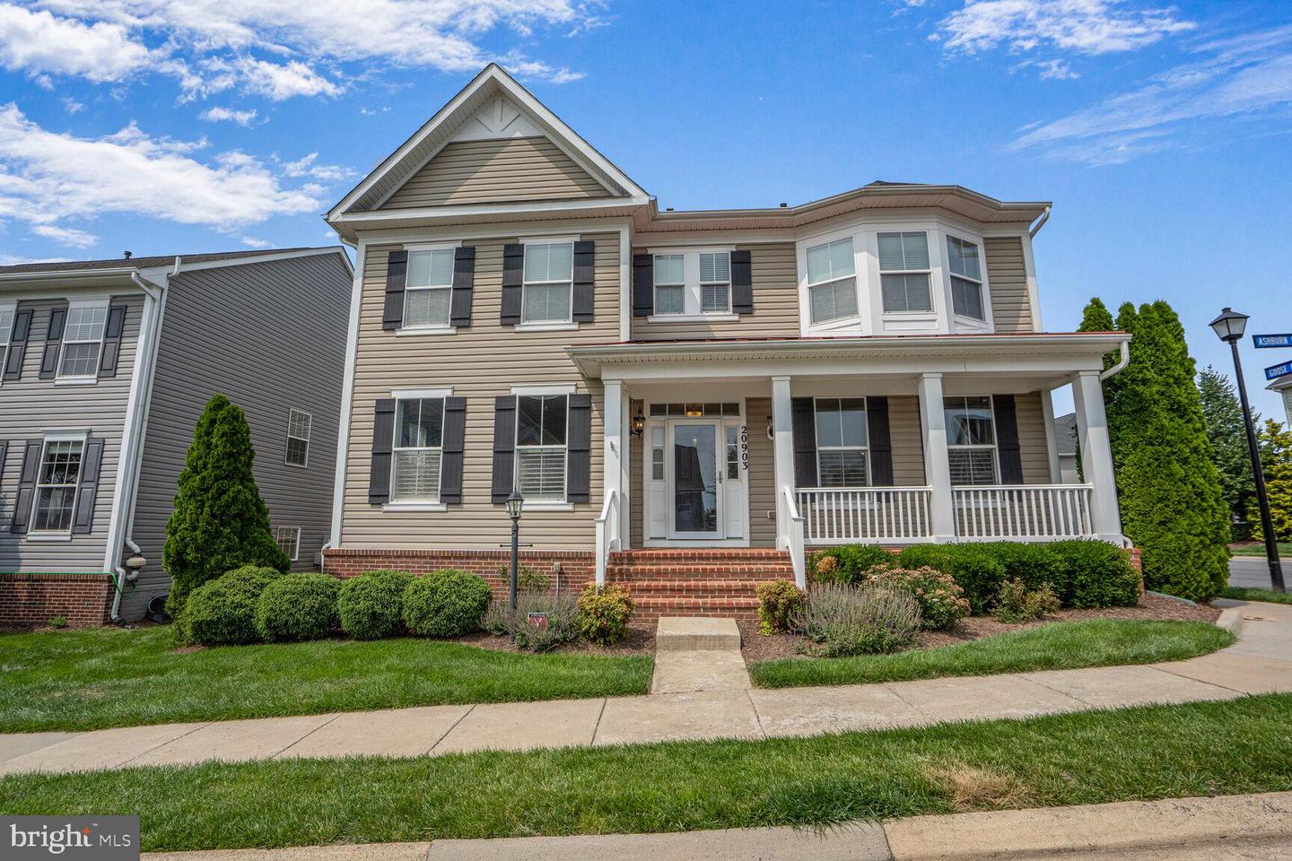 20903 Ashburn Heights Dr Property Photo 1