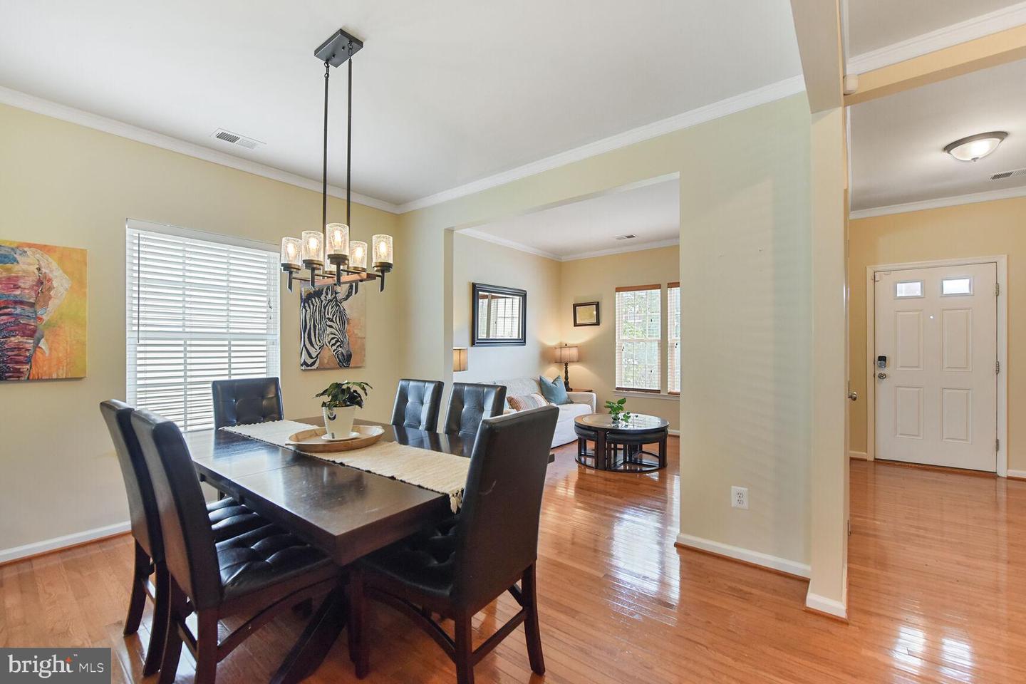 42240 Palm Cove Ct Property Photo 6