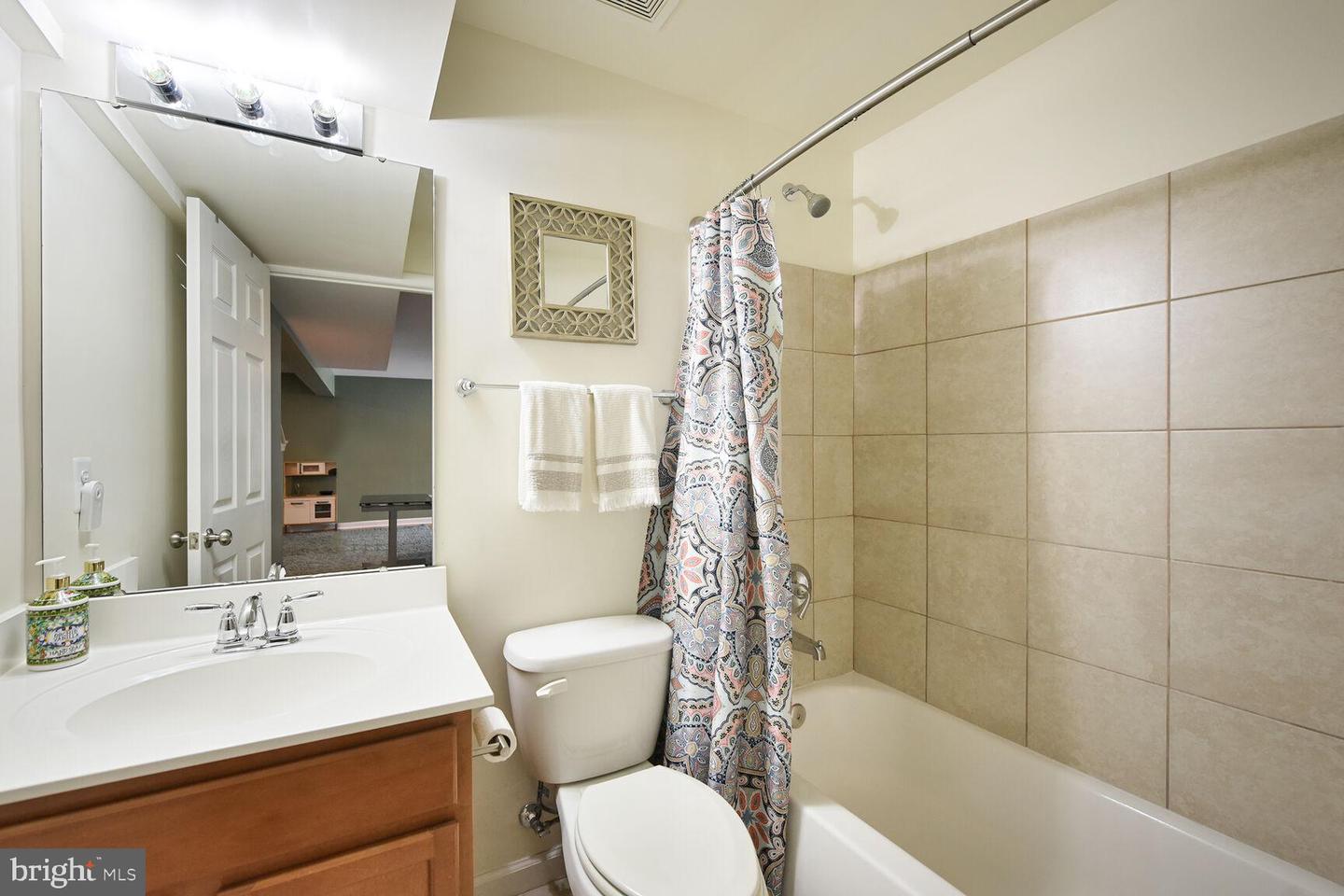 42240 Palm Cove Ct Property Photo 28