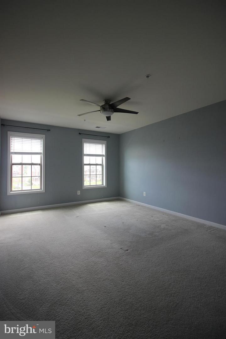 43127 Kendrick Sq Property Photo 12