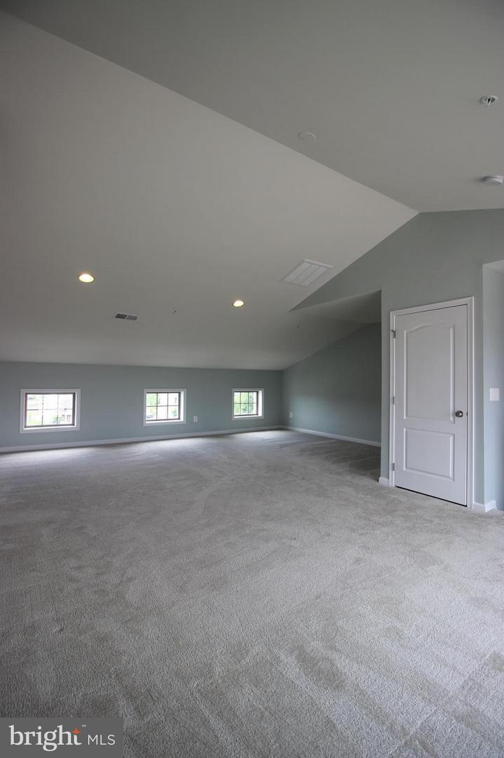 43127 Kendrick Sq Property Photo 22
