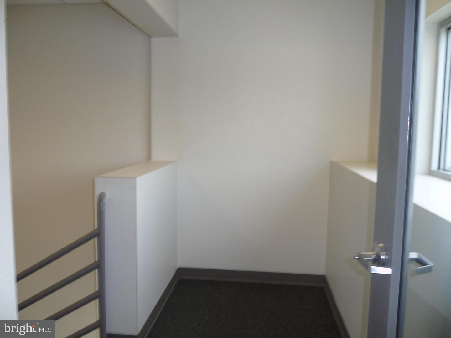 22611 Markey Ct #112 Property Photo 7