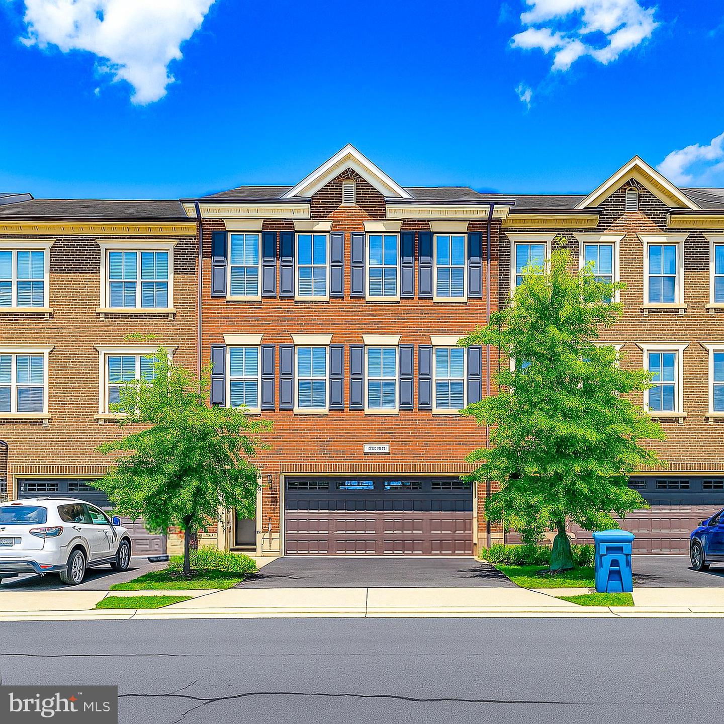 23718 Sailfish Sq Property Photo 1