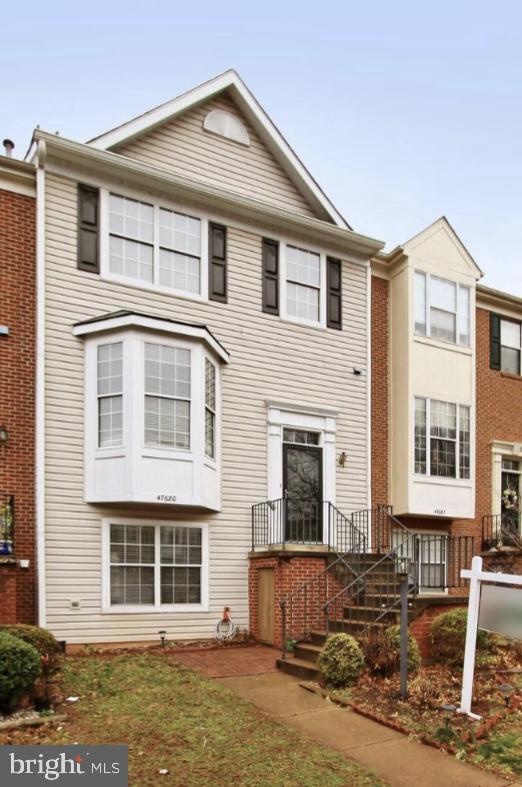 47680 COMER SQ Property Photo 1