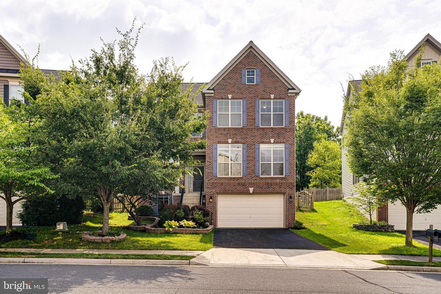 42739 Macauley Pl Property Photo 1