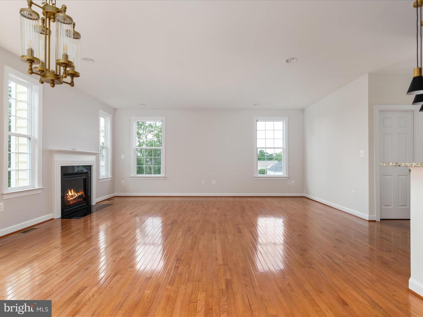 1740 Moultrie Ter Ne Property Photo 25