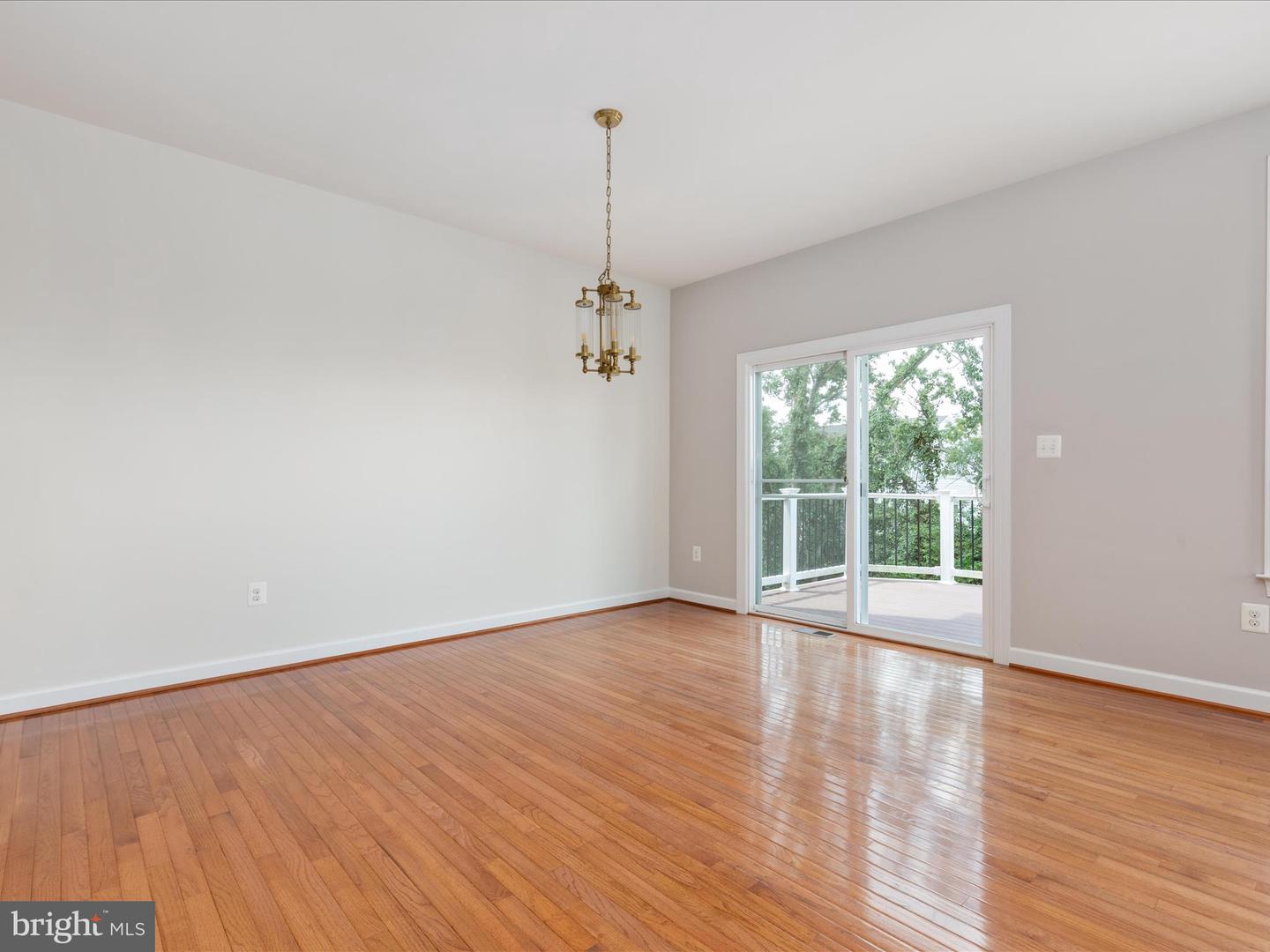 1740 Moultrie Ter Ne Property Photo 26