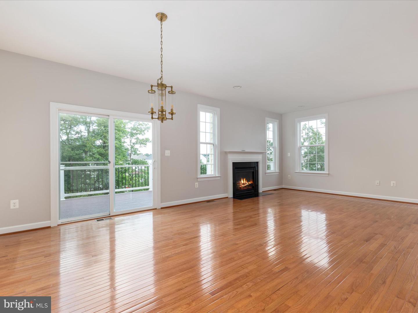 1740 Moultrie Ter Ne Property Photo 28
