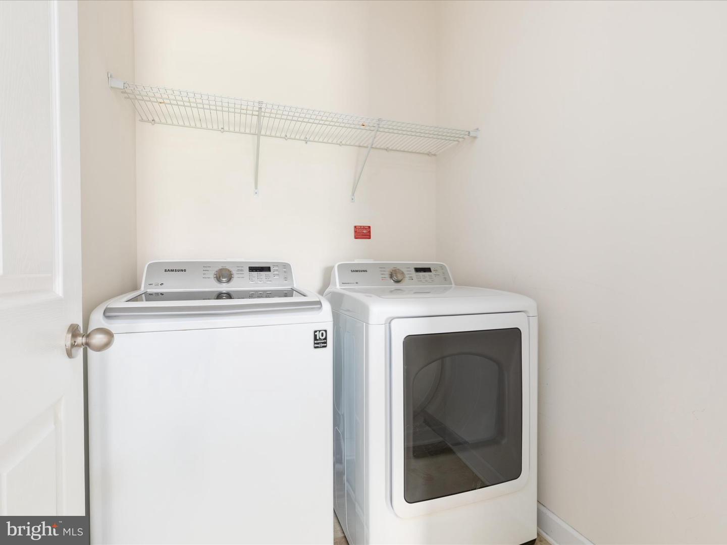 1740 Moultrie Ter Ne Property Photo 33