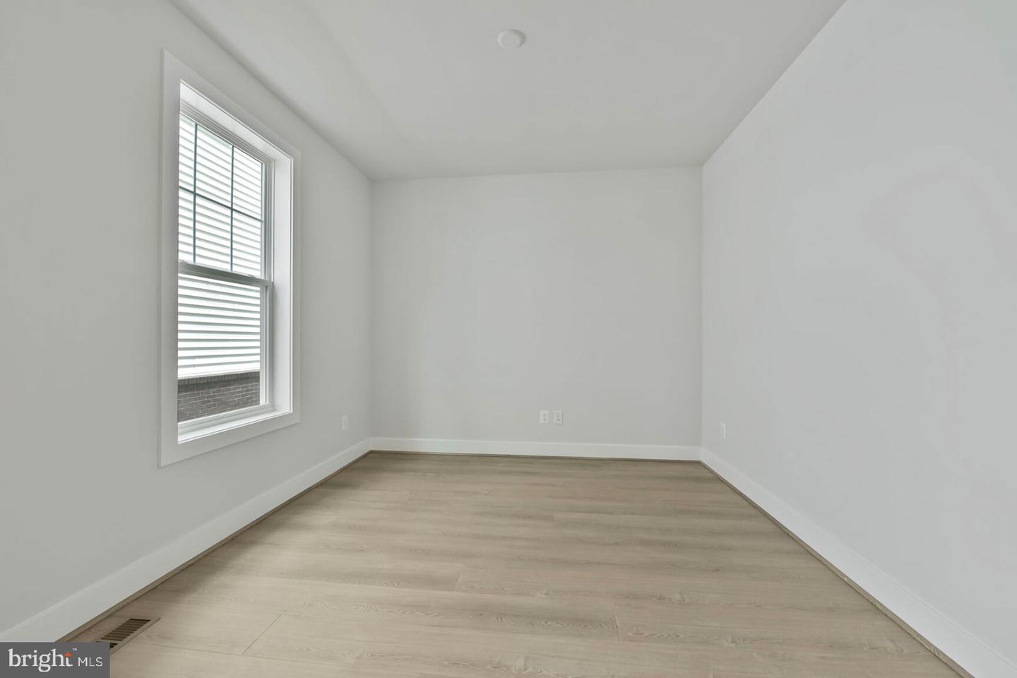 42010 Night Nurse Cir Property Photo 37