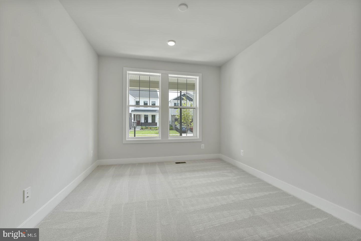 42010 Night Nurse Cir Property Photo 44