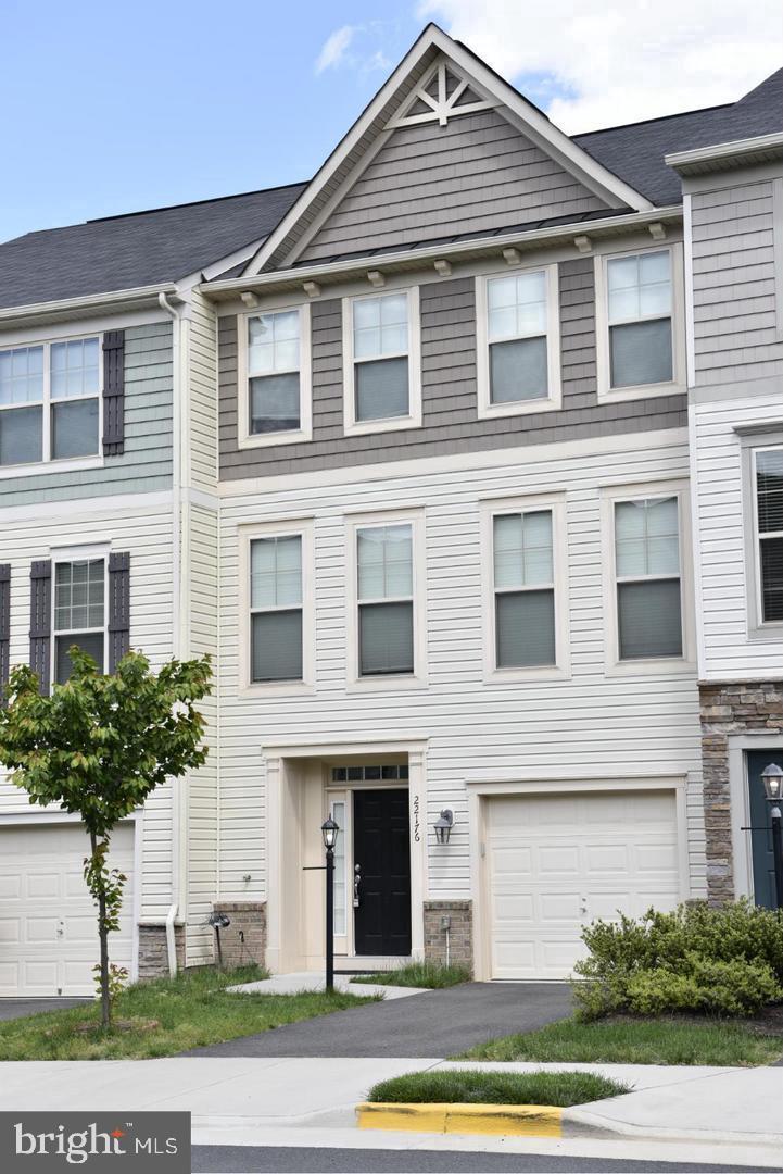 22176 Breitling Ter Property Photo 1
