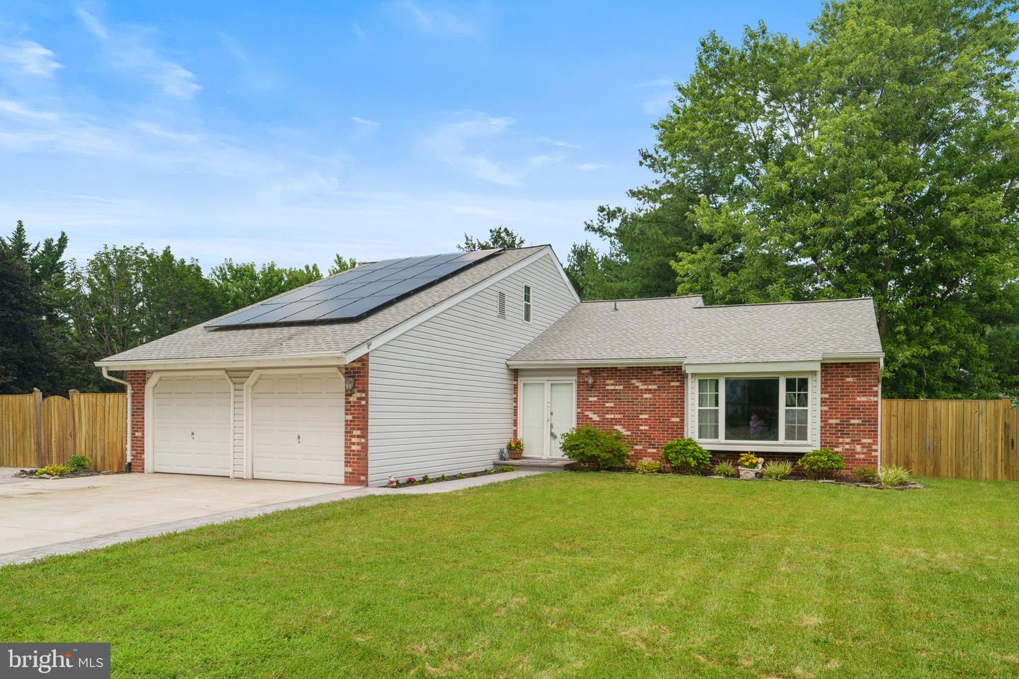 108 Cherry Tree Ct Property Photo 1