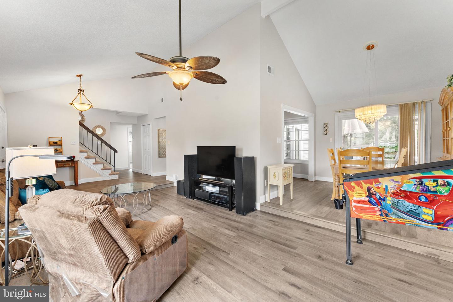 108 Cherry Tree Ct Property Photo 7