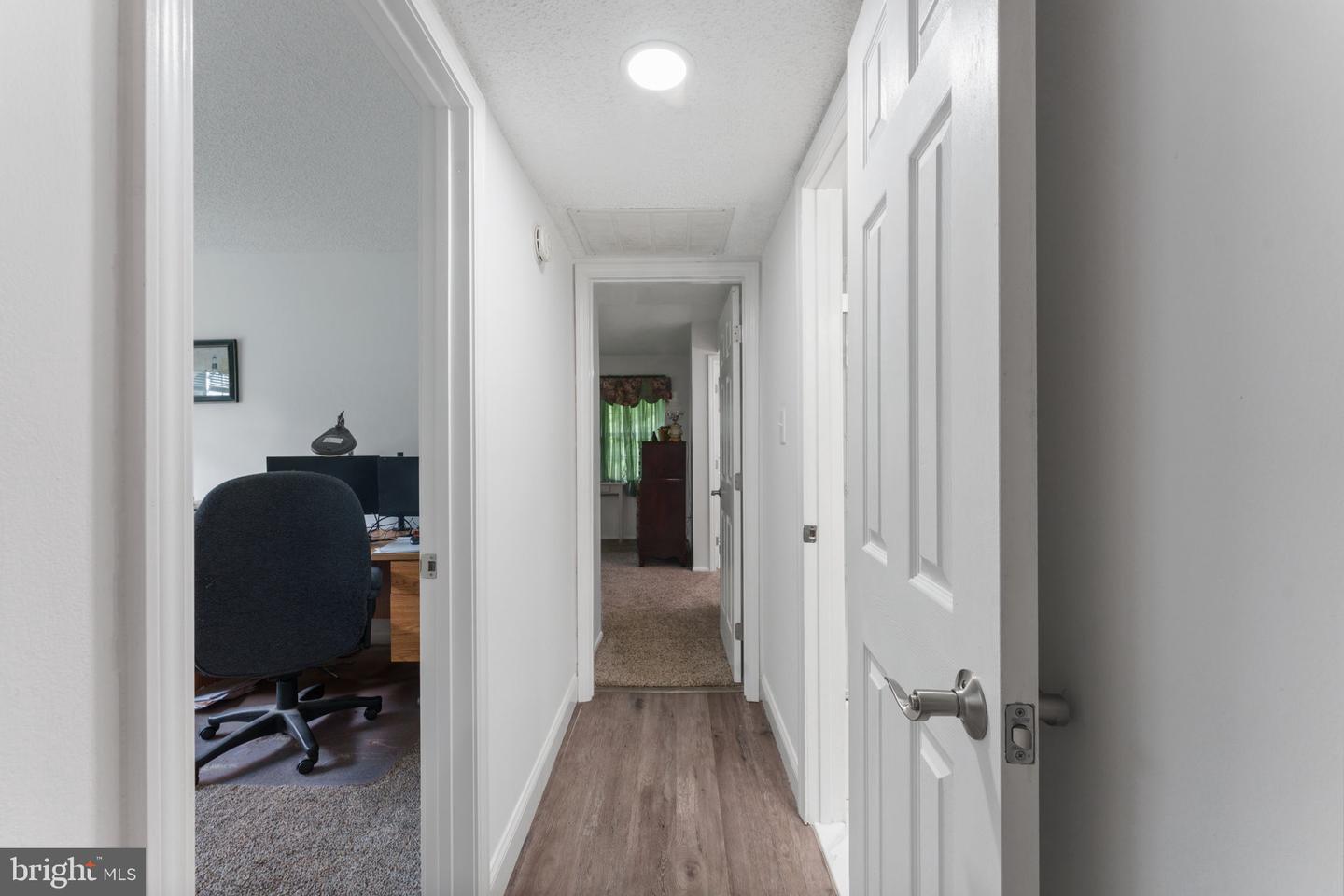 108 Cherry Tree Ct Property Photo 18