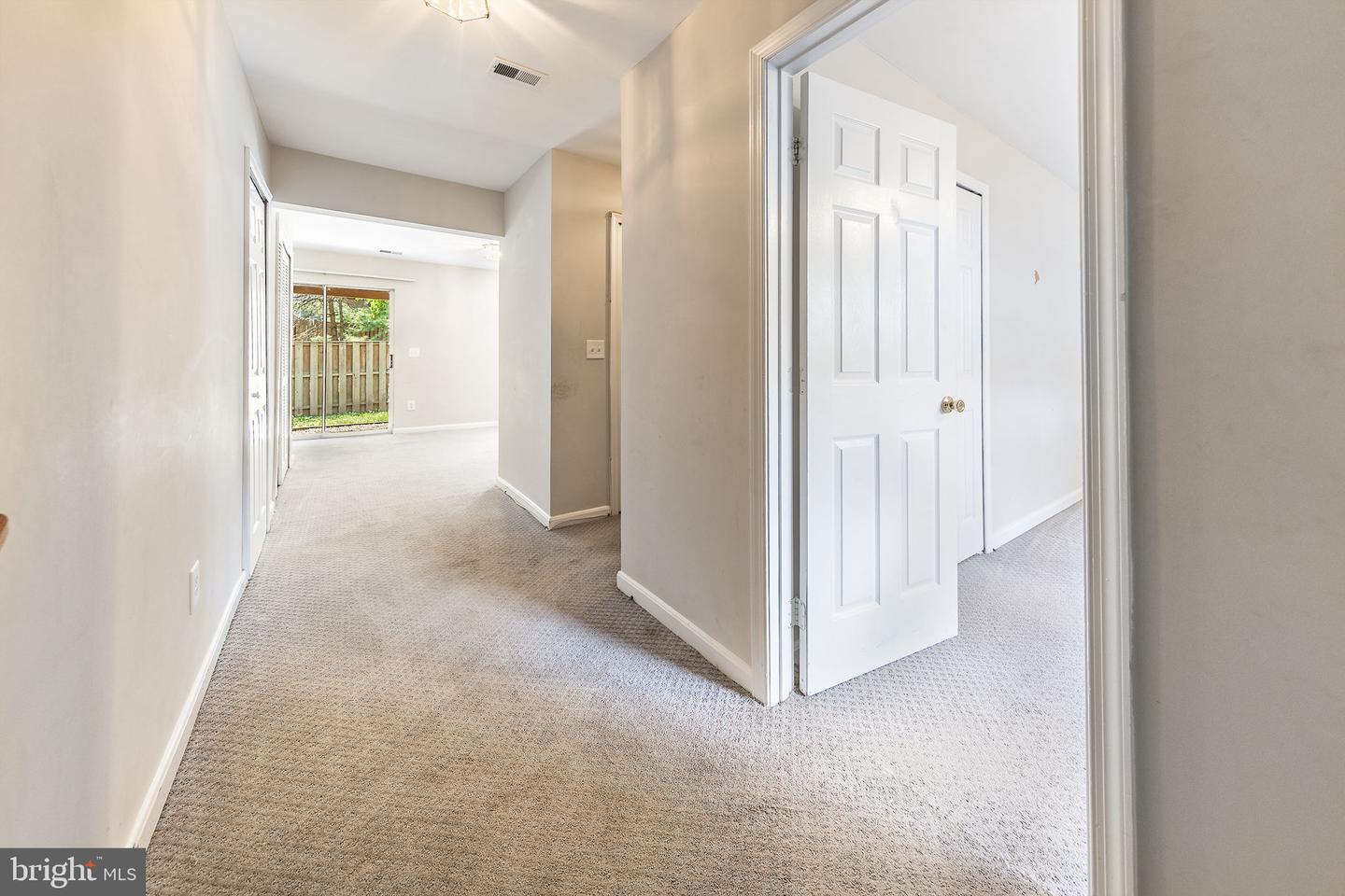 43115 Candlewick Sq Property Photo 23