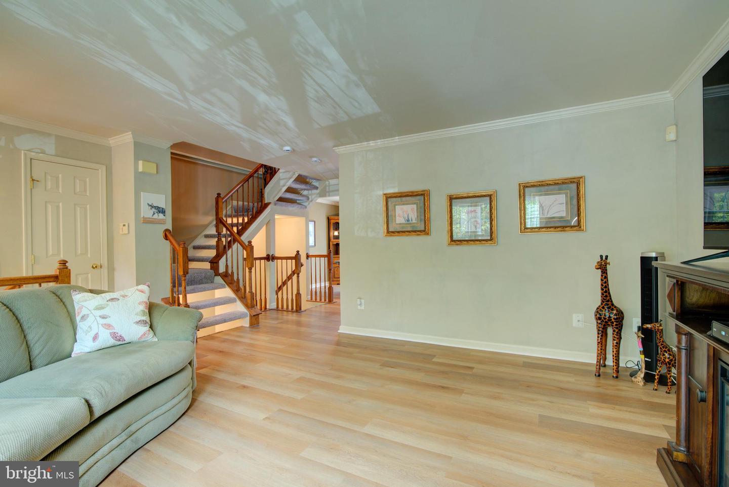 43217 Gatwick Sq Property Photo 3