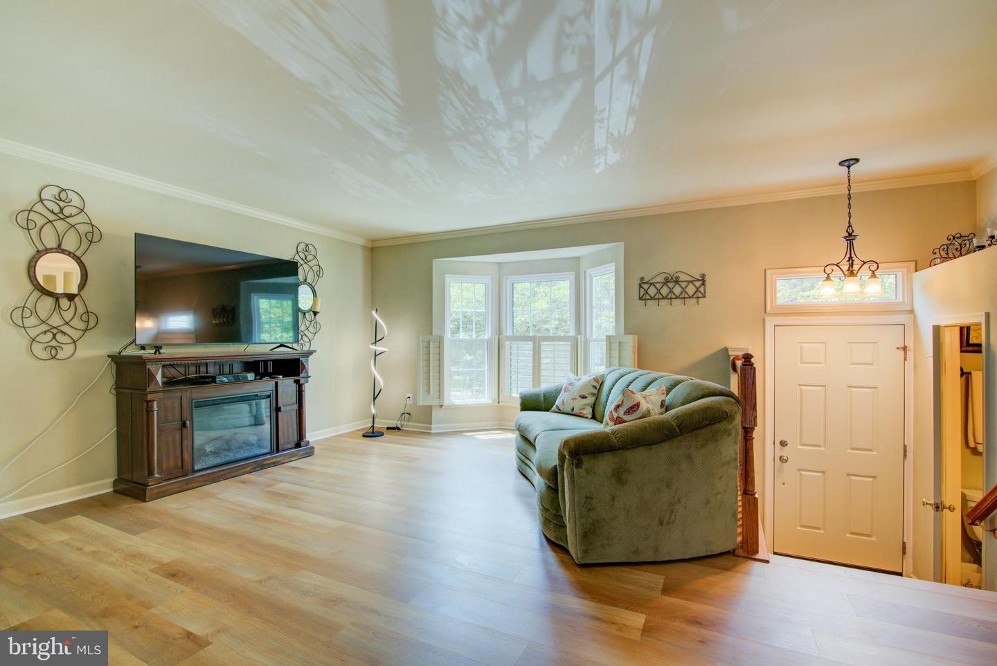 43217 Gatwick Sq Property Photo 4