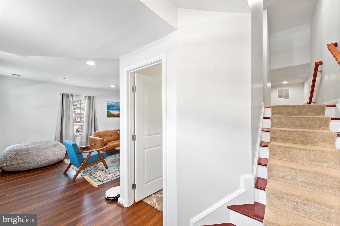 25672 Azalea Garden Ter Property Photo 3