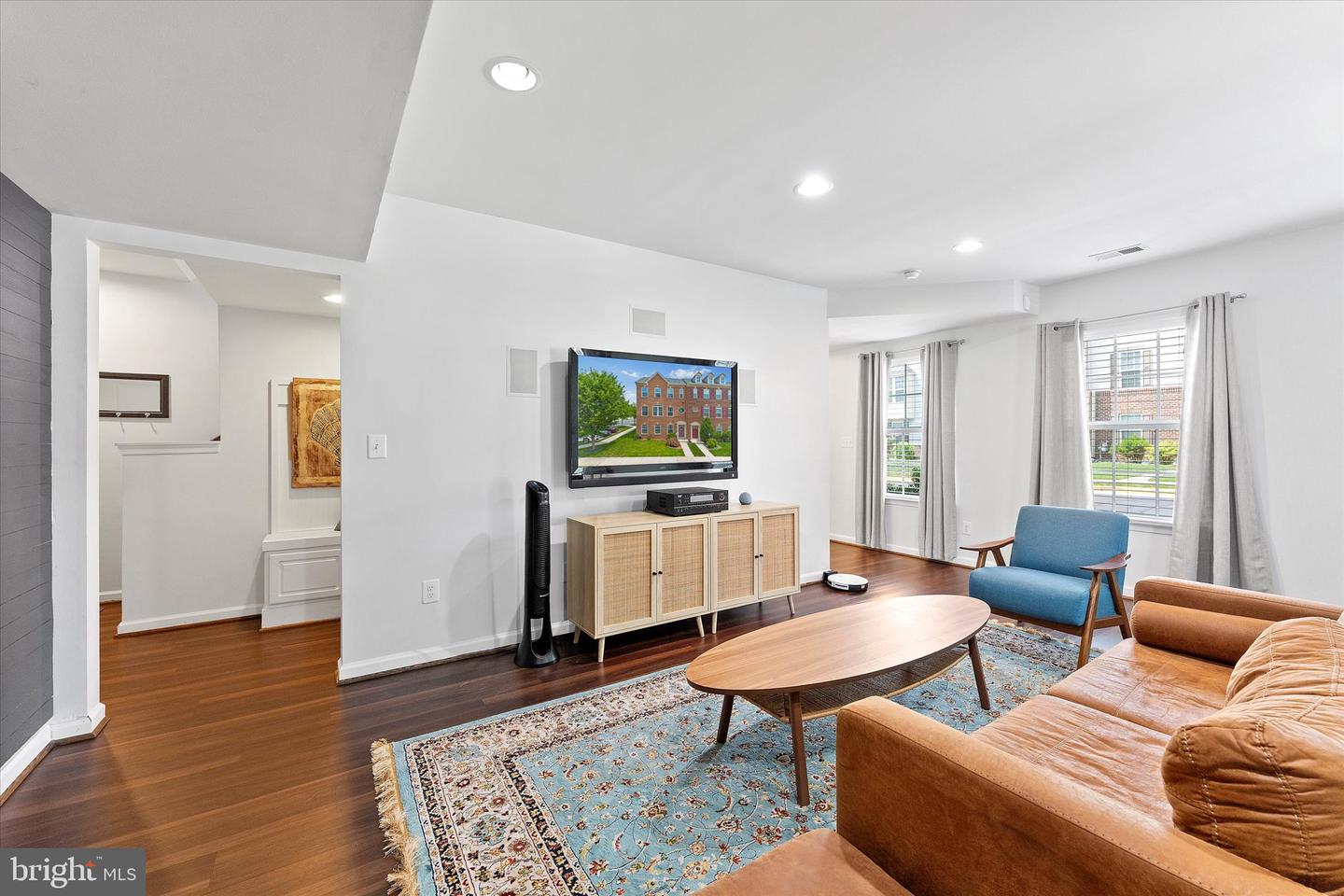 25672 Azalea Garden Ter Property Photo 6