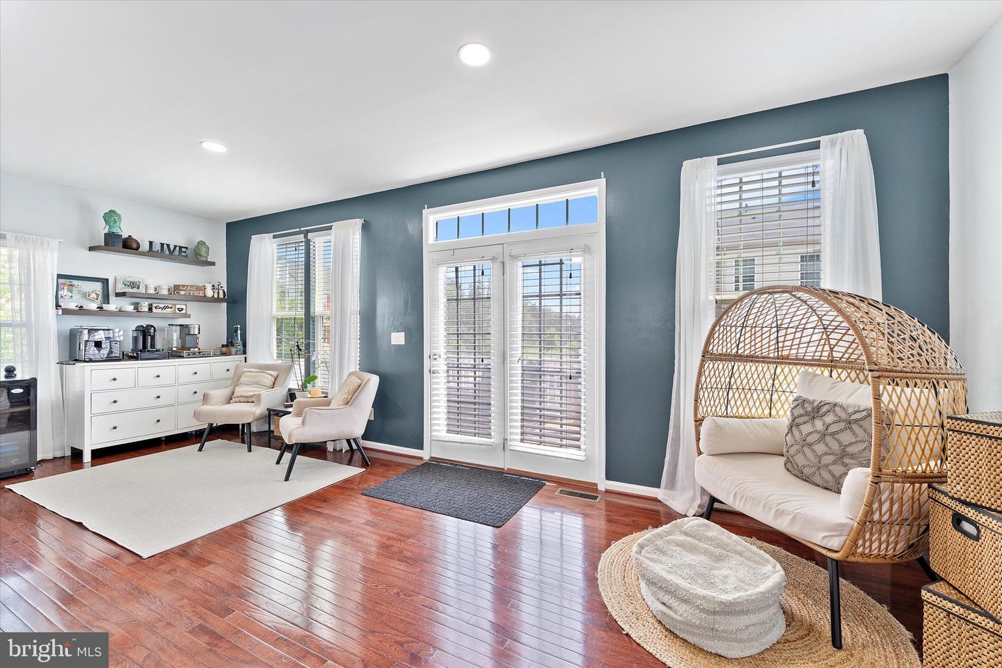 25672 Azalea Garden Ter Property Photo 15