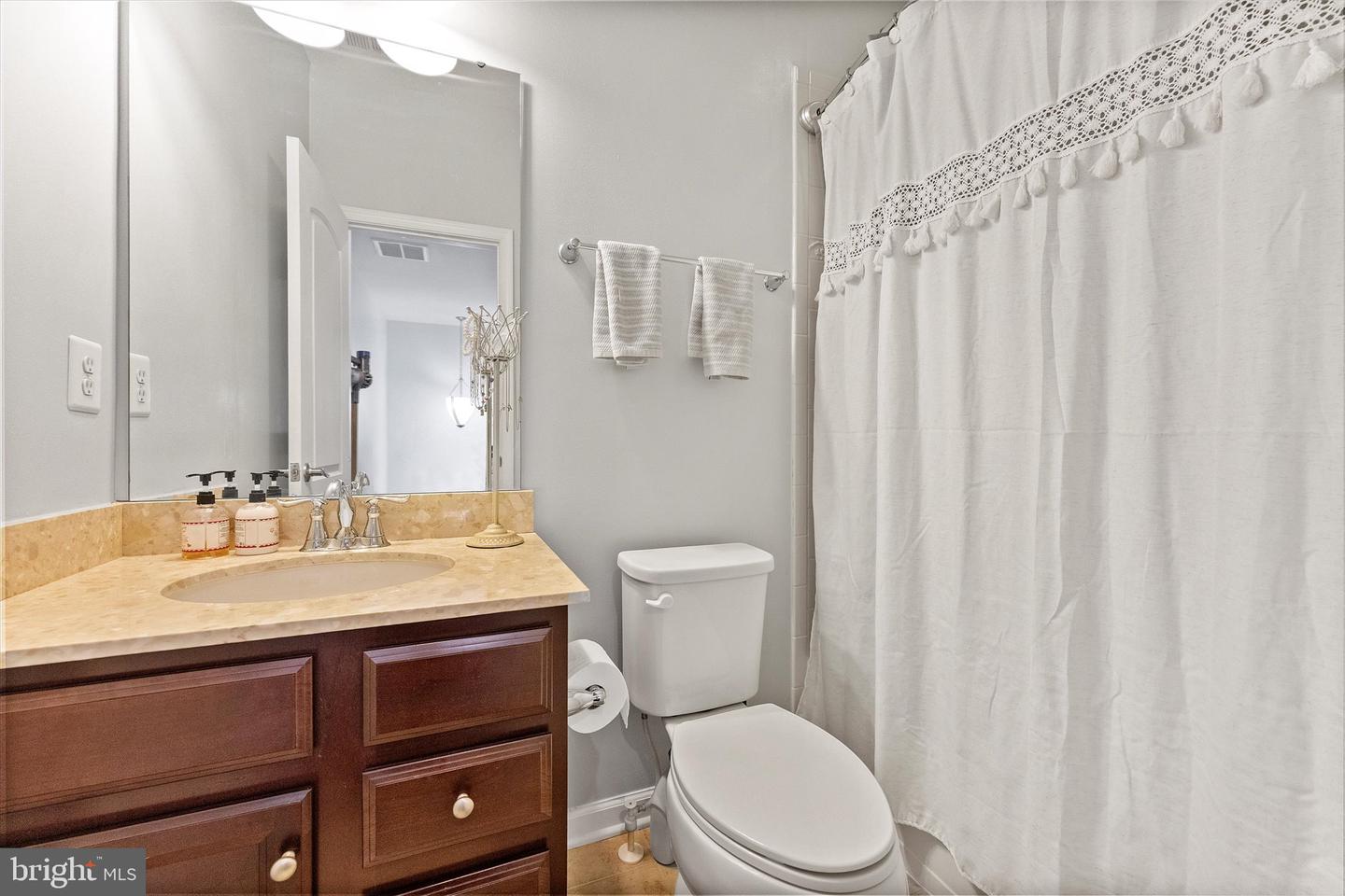 25672 Azalea Garden Ter Property Photo 36