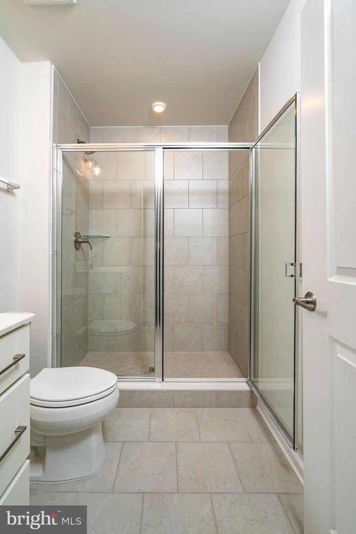 42972 Truman Ter Property Photo 3