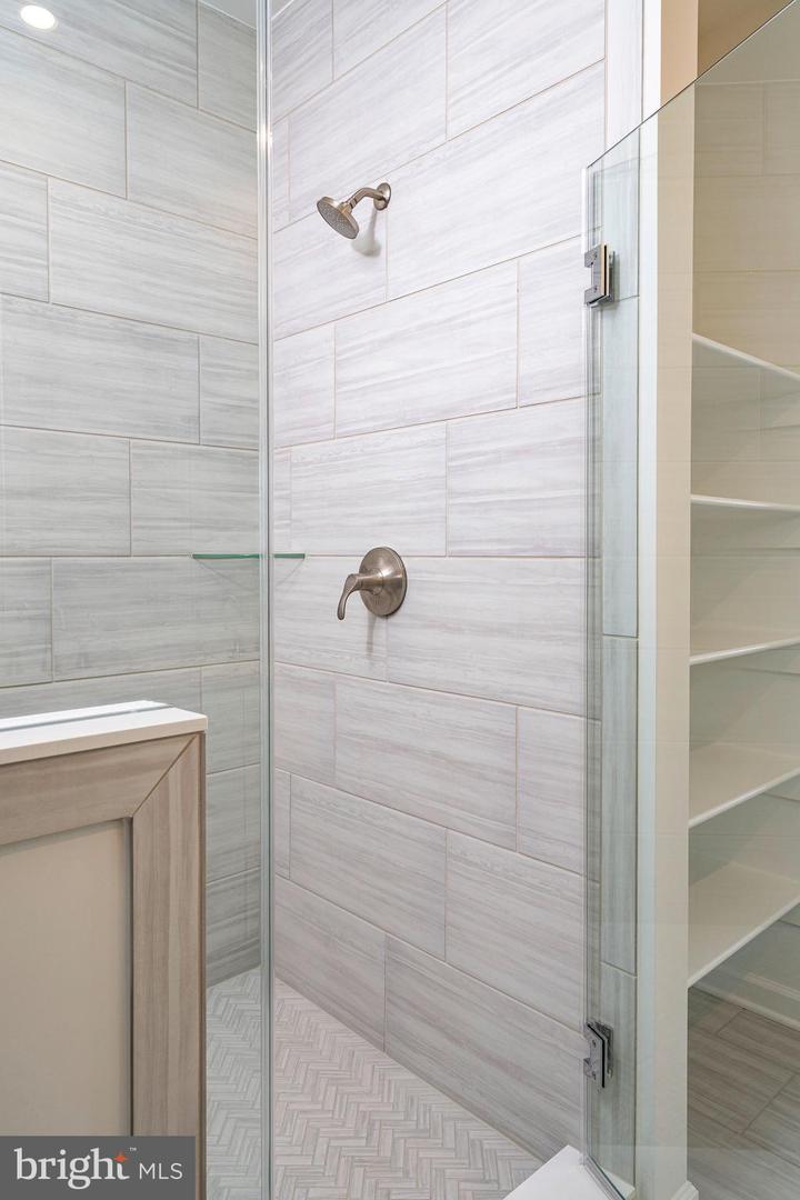 42972 Truman Ter Property Photo 17