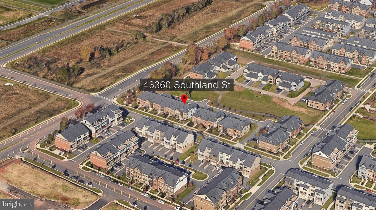 43360 Southland St Property Photo 2