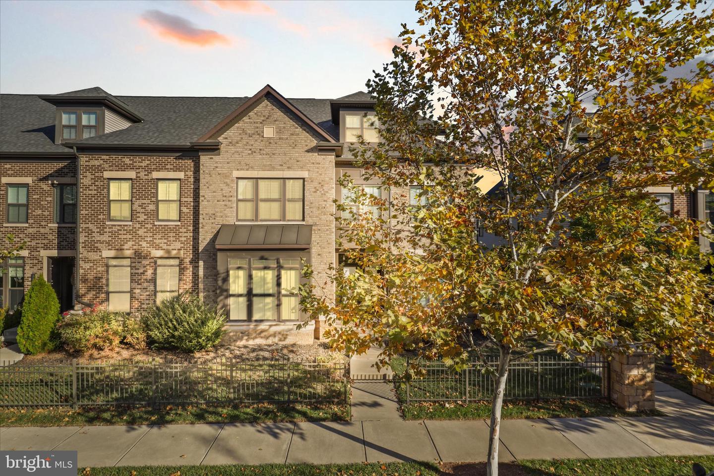 43360 Southland St Property Photo 4