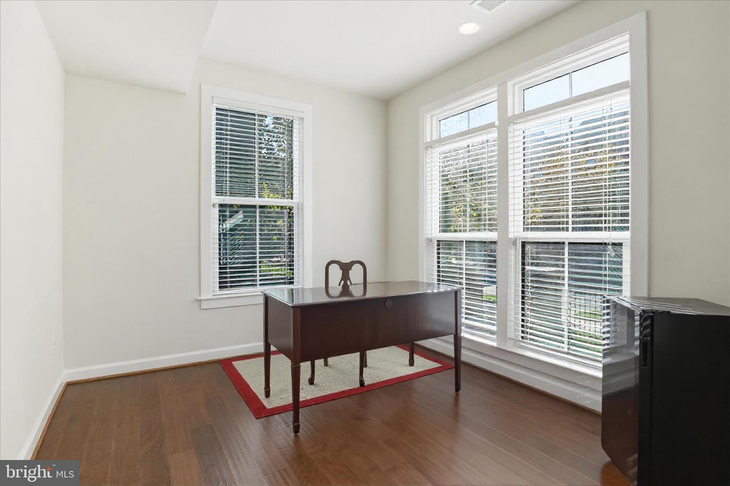 43360 Southland St Property Photo 7