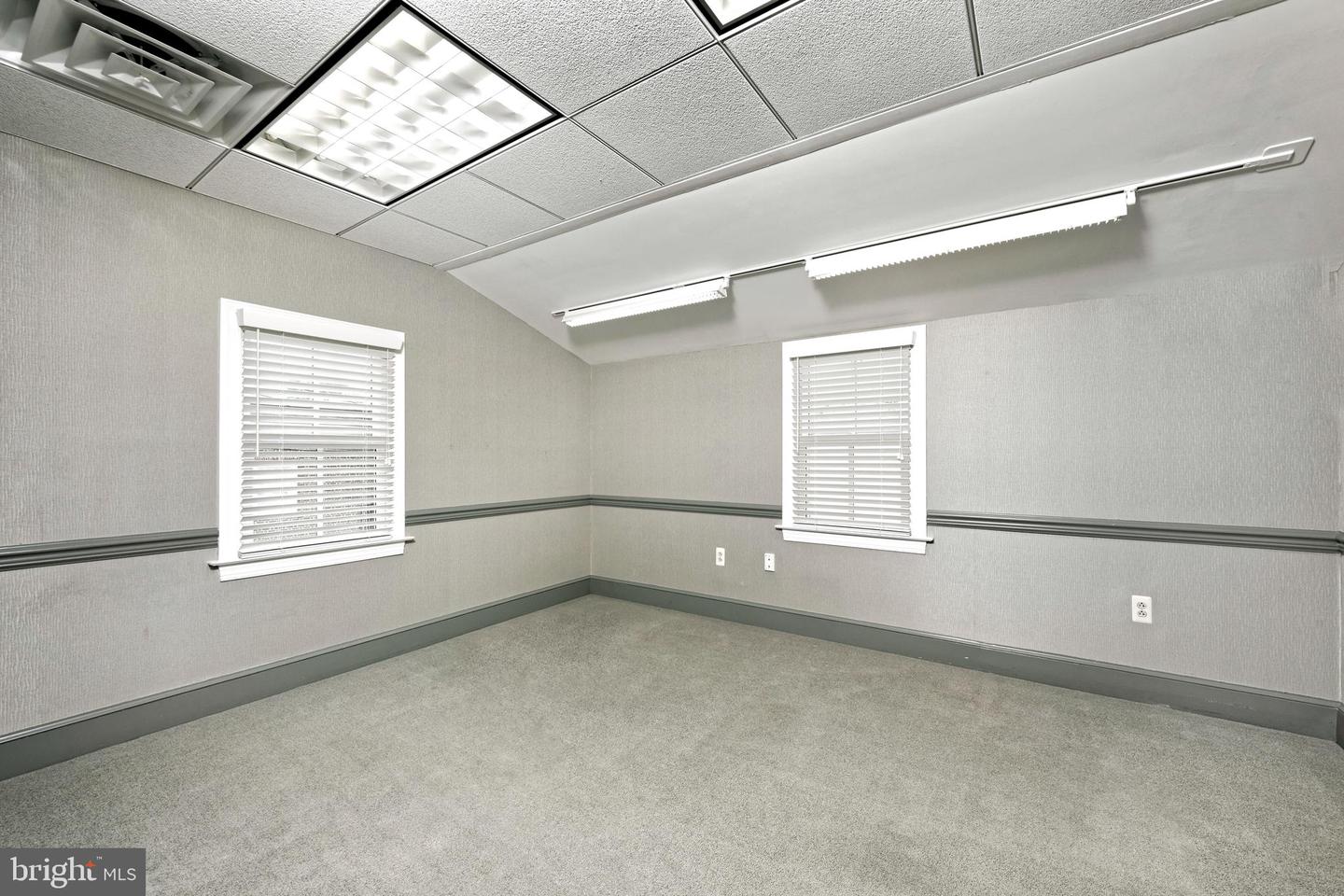 6 Pendleton St Property Photo 26