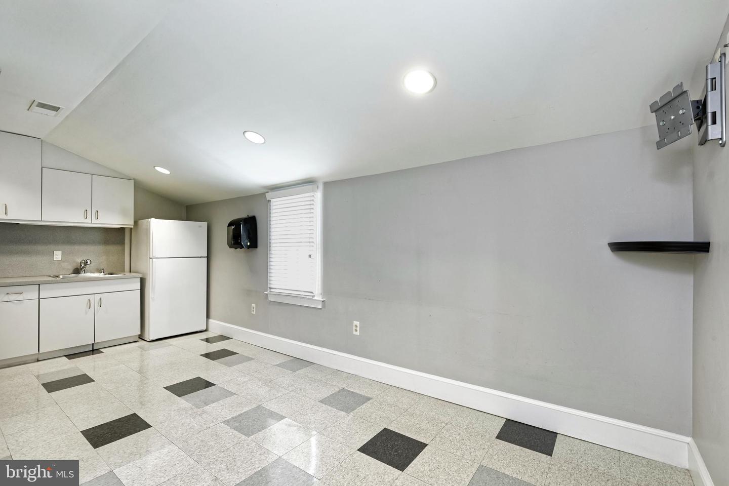 6 Pendleton St Property Photo 45