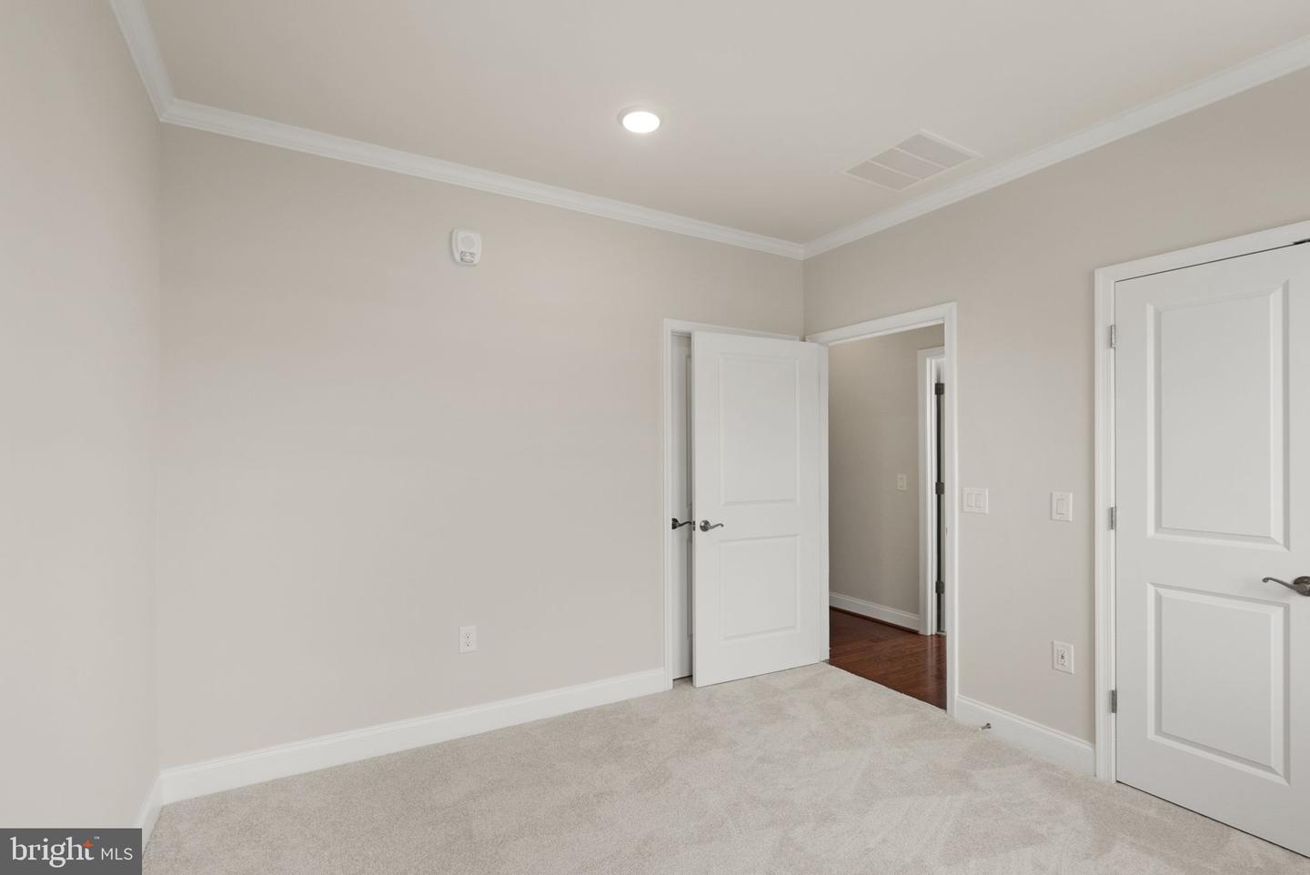 23631 Havelock Walk Ter #421 Property Photo 30